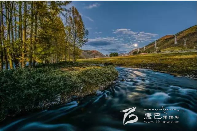 新都橋，正在打開(kāi)最美時(shí)光,我在這里等你......